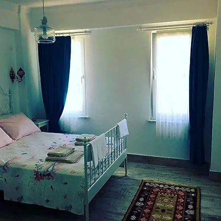 Mylos Hotel 3*